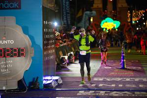 BIB: 8888
                            <button type="button" onclick="openModal(26269267)" class="btn btn-primary btn-sm float-right btn-popup" data-toggle="modal" data-target=".modal-high-quality">
                        <i class="fas fa-shopping-cart"></i> Add to Cart
                    </button>
                                            <button type="button" onclick="isThisMe(26269267, true)" class="btn btn-success btn-sm float-right btn-popup btn-isme hidden" data-toggle="tooltip" data-placement="bottom" title="นี่คือรูปของคุณใช่ไหม คลิกที่นี่เพื่อเอาเข้าอัลบั้ม">
                        <i class="fas fa-plus"></i> Add to album
                    </button>
                    <button type="button" onclick="isThisMe(26269267, false)" class="btn btn-warning btn-sm float-right btn-popup btn-isnotme hidden">
                        <i class="fas fa-ban"></i> Remove from album
                    </button>