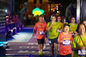 BIB: 4513, 3234
                            <button type="button" onclick="openModal(26268856)" class="btn btn-primary btn-sm float-right btn-popup" data-toggle="modal" data-target=".modal-high-quality">
                        <i class="fas fa-shopping-cart"></i> Add to Cart
                    </button>
                                            <button type="button" onclick="isThisMe(26268856, true)" class="btn btn-success btn-sm float-right btn-popup btn-isme hidden" data-toggle="tooltip" data-placement="bottom" title="นี่คือรูปของคุณใช่ไหม คลิกที่นี่เพื่อเอาเข้าอัลบั้ม">
                        <i class="fas fa-plus"></i> Add to album
                    </button>
                    <button type="button" onclick="isThisMe(26268856, false)" class="btn btn-warning btn-sm float-right btn-popup btn-isnotme hidden">
                        <i class="fas fa-ban"></i> Remove from album
                    </button>