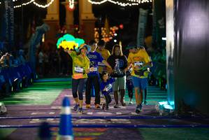 BIB: 3201
                            <button type="button" onclick="openModal(26267685)" class="btn btn-primary btn-sm float-right btn-popup" data-toggle="modal" data-target=".modal-high-quality">
                        <i class="fas fa-shopping-cart"></i> Add to Cart
                    </button>
                                            <button type="button" onclick="isThisMe(26267685, true)" class="btn btn-success btn-sm float-right btn-popup btn-isme hidden" data-toggle="tooltip" data-placement="bottom" title="นี่คือรูปของคุณใช่ไหม คลิกที่นี่เพื่อเอาเข้าอัลบั้ม">
                        <i class="fas fa-plus"></i> Add to album
                    </button>
                    <button type="button" onclick="isThisMe(26267685, false)" class="btn btn-warning btn-sm float-right btn-popup btn-isnotme hidden">
                        <i class="fas fa-ban"></i> Remove from album
                    </button>