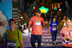 BIB: 4180, 4643
                            <button type="button" onclick="openModal(26269564)" class="btn btn-primary btn-sm float-right btn-popup" data-toggle="modal" data-target=".modal-high-quality">
                        <i class="fas fa-shopping-cart"></i> Add to Cart
                    </button>
                                            <button type="button" onclick="isThisMe(26269564, true)" class="btn btn-success btn-sm float-right btn-popup btn-isme hidden" data-toggle="tooltip" data-placement="bottom" title="นี่คือรูปของคุณใช่ไหม คลิกที่นี่เพื่อเอาเข้าอัลบั้ม">
                        <i class="fas fa-plus"></i> Add to album
                    </button>
                    <button type="button" onclick="isThisMe(26269564, false)" class="btn btn-warning btn-sm float-right btn-popup btn-isnotme hidden">
                        <i class="fas fa-ban"></i> Remove from album
                    </button>