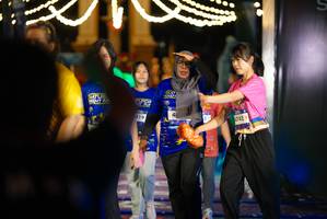 BIB: 419, 742
                            <button type="button" onclick="openModal(26270101)" class="btn btn-primary btn-sm float-right btn-popup" data-toggle="modal" data-target=".modal-high-quality">
                        <i class="fas fa-shopping-cart"></i> Add to Cart
                    </button>
                                            <button type="button" onclick="isThisMe(26270101, true)" class="btn btn-success btn-sm float-right btn-popup btn-isme hidden" data-toggle="tooltip" data-placement="bottom" title="นี่คือรูปของคุณใช่ไหม คลิกที่นี่เพื่อเอาเข้าอัลบั้ม">
                        <i class="fas fa-plus"></i> Add to album
                    </button>
                    <button type="button" onclick="isThisMe(26270101, false)" class="btn btn-warning btn-sm float-right btn-popup btn-isnotme hidden">
                        <i class="fas fa-ban"></i> Remove from album
                    </button>