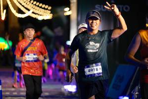 BIB: 367, 4918, 328
                            <button type="button" onclick="openModal(26268064)" class="btn btn-primary btn-sm float-right btn-popup" data-toggle="modal" data-target=".modal-high-quality">
                        <i class="fas fa-shopping-cart"></i> Add to Cart
                    </button>
                                            <button type="button" onclick="isThisMe(26268064, true)" class="btn btn-success btn-sm float-right btn-popup btn-isme hidden" data-toggle="tooltip" data-placement="bottom" title="นี่คือรูปของคุณใช่ไหม คลิกที่นี่เพื่อเอาเข้าอัลบั้ม">
                        <i class="fas fa-plus"></i> Add to album
                    </button>
                    <button type="button" onclick="isThisMe(26268064, false)" class="btn btn-warning btn-sm float-right btn-popup btn-isnotme hidden">
                        <i class="fas fa-ban"></i> Remove from album
                    </button>