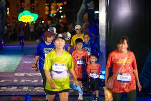 BIB: 3404, 310, 3430, 3047
                            <button type="button" onclick="openModal(26269584)" class="btn btn-primary btn-sm float-right btn-popup" data-toggle="modal" data-target=".modal-high-quality">
                        <i class="fas fa-shopping-cart"></i> Add to Cart
                    </button>
                                            <button type="button" onclick="isThisMe(26269584, true)" class="btn btn-success btn-sm float-right btn-popup btn-isme hidden" data-toggle="tooltip" data-placement="bottom" title="นี่คือรูปของคุณใช่ไหม คลิกที่นี่เพื่อเอาเข้าอัลบั้ม">
                        <i class="fas fa-plus"></i> Add to album
                    </button>
                    <button type="button" onclick="isThisMe(26269584, false)" class="btn btn-warning btn-sm float-right btn-popup btn-isnotme hidden">
                        <i class="fas fa-ban"></i> Remove from album
                    </button>