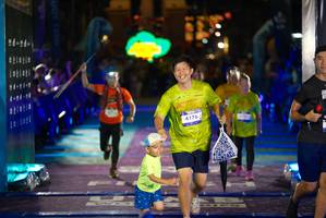 BIB: 4176
                            <button type="button" onclick="openModal(26269995)" class="btn btn-primary btn-sm float-right btn-popup" data-toggle="modal" data-target=".modal-high-quality">
                        <i class="fas fa-shopping-cart"></i> Add to Cart
                    </button>
                                            <button type="button" onclick="isThisMe(26269995, true)" class="btn btn-success btn-sm float-right btn-popup btn-isme hidden" data-toggle="tooltip" data-placement="bottom" title="นี่คือรูปของคุณใช่ไหม คลิกที่นี่เพื่อเอาเข้าอัลบั้ม">
                        <i class="fas fa-plus"></i> Add to album
                    </button>
                    <button type="button" onclick="isThisMe(26269995, false)" class="btn btn-warning btn-sm float-right btn-popup btn-isnotme hidden">
                        <i class="fas fa-ban"></i> Remove from album
                    </button>