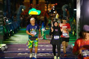 BIB: 3850, 3415, 4943
                            <button type="button" onclick="openModal(26269973)" class="btn btn-primary btn-sm float-right btn-popup" data-toggle="modal" data-target=".modal-high-quality">
                        <i class="fas fa-shopping-cart"></i> Add to Cart
                    </button>
                                            <button type="button" onclick="isThisMe(26269973, true)" class="btn btn-success btn-sm float-right btn-popup btn-isme hidden" data-toggle="tooltip" data-placement="bottom" title="นี่คือรูปของคุณใช่ไหม คลิกที่นี่เพื่อเอาเข้าอัลบั้ม">
                        <i class="fas fa-plus"></i> Add to album
                    </button>
                    <button type="button" onclick="isThisMe(26269973, false)" class="btn btn-warning btn-sm float-right btn-popup btn-isnotme hidden">
                        <i class="fas fa-ban"></i> Remove from album
                    </button>