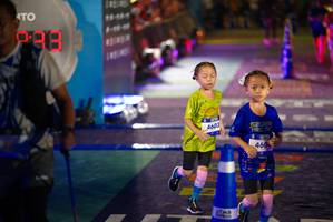 BIB: 4603, 460
                            <button type="button" onclick="openModal(26268954)" class="btn btn-primary btn-sm float-right btn-popup" data-toggle="modal" data-target=".modal-high-quality">
                        <i class="fas fa-shopping-cart"></i> Add to Cart
                    </button>
                                            <button type="button" onclick="isThisMe(26268954, true)" class="btn btn-success btn-sm float-right btn-popup btn-isme hidden" data-toggle="tooltip" data-placement="bottom" title="นี่คือรูปของคุณใช่ไหม คลิกที่นี่เพื่อเอาเข้าอัลบั้ม">
                        <i class="fas fa-plus"></i> Add to album
                    </button>
                    <button type="button" onclick="isThisMe(26268954, false)" class="btn btn-warning btn-sm float-right btn-popup btn-isnotme hidden">
                        <i class="fas fa-ban"></i> Remove from album
                    </button>