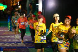 BIB: 289, 4100
                            <button type="button" onclick="openModal(26269936)" class="btn btn-primary btn-sm float-right btn-popup" data-toggle="modal" data-target=".modal-high-quality">
                        <i class="fas fa-shopping-cart"></i> Add to Cart
                    </button>
                                            <button type="button" onclick="isThisMe(26269936, true)" class="btn btn-success btn-sm float-right btn-popup btn-isme hidden" data-toggle="tooltip" data-placement="bottom" title="นี่คือรูปของคุณใช่ไหม คลิกที่นี่เพื่อเอาเข้าอัลบั้ม">
                        <i class="fas fa-plus"></i> Add to album
                    </button>
                    <button type="button" onclick="isThisMe(26269936, false)" class="btn btn-warning btn-sm float-right btn-popup btn-isnotme hidden">
                        <i class="fas fa-ban"></i> Remove from album
                    </button>