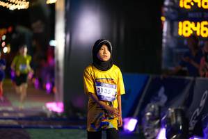 BIB: 3135, 1846
                            <button type="button" onclick="openModal(26266878)" class="btn btn-primary btn-sm float-right btn-popup" data-toggle="modal" data-target=".modal-high-quality">
                        <i class="fas fa-shopping-cart"></i> Add to Cart
                    </button>
                                            <button type="button" onclick="isThisMe(26266878, true)" class="btn btn-success btn-sm float-right btn-popup btn-isme hidden" data-toggle="tooltip" data-placement="bottom" title="นี่คือรูปของคุณใช่ไหม คลิกที่นี่เพื่อเอาเข้าอัลบั้ม">
                        <i class="fas fa-plus"></i> Add to album
                    </button>
                    <button type="button" onclick="isThisMe(26266878, false)" class="btn btn-warning btn-sm float-right btn-popup btn-isnotme hidden">
                        <i class="fas fa-ban"></i> Remove from album
                    </button>