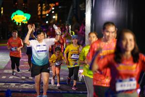 BIB: 3396, 301, 3278
                            <button type="button" onclick="openModal(26268989)" class="btn btn-primary btn-sm float-right btn-popup" data-toggle="modal" data-target=".modal-high-quality">
                        <i class="fas fa-shopping-cart"></i> Add to Cart
                    </button>
                                            <button type="button" onclick="isThisMe(26268989, true)" class="btn btn-success btn-sm float-right btn-popup btn-isme hidden" data-toggle="tooltip" data-placement="bottom" title="นี่คือรูปของคุณใช่ไหม คลิกที่นี่เพื่อเอาเข้าอัลบั้ม">
                        <i class="fas fa-plus"></i> Add to album
                    </button>
                    <button type="button" onclick="isThisMe(26268989, false)" class="btn btn-warning btn-sm float-right btn-popup btn-isnotme hidden">
                        <i class="fas fa-ban"></i> Remove from album
                    </button>