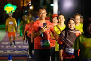 BIB: 3212, 3422
                            <button type="button" onclick="openModal(26269478)" class="btn btn-primary btn-sm float-right btn-popup" data-toggle="modal" data-target=".modal-high-quality">
                        <i class="fas fa-shopping-cart"></i> Add to Cart
                    </button>
                                            <button type="button" onclick="isThisMe(26269478, true)" class="btn btn-success btn-sm float-right btn-popup btn-isme hidden" data-toggle="tooltip" data-placement="bottom" title="นี่คือรูปของคุณใช่ไหม คลิกที่นี่เพื่อเอาเข้าอัลบั้ม">
                        <i class="fas fa-plus"></i> Add to album
                    </button>
                    <button type="button" onclick="isThisMe(26269478, false)" class="btn btn-warning btn-sm float-right btn-popup btn-isnotme hidden">
                        <i class="fas fa-ban"></i> Remove from album
                    </button>