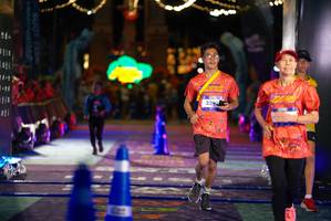 BIB: 3293
                            <button type="button" onclick="openModal(26267413)" class="btn btn-primary btn-sm float-right btn-popup" data-toggle="modal" data-target=".modal-high-quality">
                        <i class="fas fa-shopping-cart"></i> Add to Cart
                    </button>
                                            <button type="button" onclick="isThisMe(26267413, true)" class="btn btn-success btn-sm float-right btn-popup btn-isme hidden" data-toggle="tooltip" data-placement="bottom" title="นี่คือรูปของคุณใช่ไหม คลิกที่นี่เพื่อเอาเข้าอัลบั้ม">
                        <i class="fas fa-plus"></i> Add to album
                    </button>
                    <button type="button" onclick="isThisMe(26267413, false)" class="btn btn-warning btn-sm float-right btn-popup btn-isnotme hidden">
                        <i class="fas fa-ban"></i> Remove from album
                    </button>