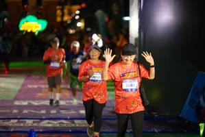 BIB: 4052, 3888
                            <button type="button" onclick="openModal(26269961)" class="btn btn-primary btn-sm float-right btn-popup" data-toggle="modal" data-target=".modal-high-quality">
                        <i class="fas fa-shopping-cart"></i> Add to Cart
                    </button>
                                            <button type="button" onclick="isThisMe(26269961, true)" class="btn btn-success btn-sm float-right btn-popup btn-isme hidden" data-toggle="tooltip" data-placement="bottom" title="นี่คือรูปของคุณใช่ไหม คลิกที่นี่เพื่อเอาเข้าอัลบั้ม">
                        <i class="fas fa-plus"></i> Add to album
                    </button>
                    <button type="button" onclick="isThisMe(26269961, false)" class="btn btn-warning btn-sm float-right btn-popup btn-isnotme hidden">
                        <i class="fas fa-ban"></i> Remove from album
                    </button>