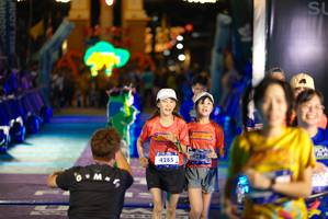 BIB: 4283, 4285
                            <button type="button" onclick="openModal(26268652)" class="btn btn-primary btn-sm float-right btn-popup" data-toggle="modal" data-target=".modal-high-quality">
                        <i class="fas fa-shopping-cart"></i> Add to Cart
                    </button>
                                            <button type="button" onclick="isThisMe(26268652, true)" class="btn btn-success btn-sm float-right btn-popup btn-isme hidden" data-toggle="tooltip" data-placement="bottom" title="นี่คือรูปของคุณใช่ไหม คลิกที่นี่เพื่อเอาเข้าอัลบั้ม">
                        <i class="fas fa-plus"></i> Add to album
                    </button>
                    <button type="button" onclick="isThisMe(26268652, false)" class="btn btn-warning btn-sm float-right btn-popup btn-isnotme hidden">
                        <i class="fas fa-ban"></i> Remove from album
                    </button>