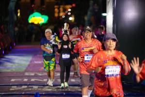 BIB: 421, 4052
                            <button type="button" onclick="openModal(26269967)" class="btn btn-primary btn-sm float-right btn-popup" data-toggle="modal" data-target=".modal-high-quality">
                        <i class="fas fa-shopping-cart"></i> Add to Cart
                    </button>
                                            <button type="button" onclick="isThisMe(26269967, true)" class="btn btn-success btn-sm float-right btn-popup btn-isme hidden" data-toggle="tooltip" data-placement="bottom" title="นี่คือรูปของคุณใช่ไหม คลิกที่นี่เพื่อเอาเข้าอัลบั้ม">
                        <i class="fas fa-plus"></i> Add to album
                    </button>
                    <button type="button" onclick="isThisMe(26269967, false)" class="btn btn-warning btn-sm float-right btn-popup btn-isnotme hidden">
                        <i class="fas fa-ban"></i> Remove from album
                    </button>