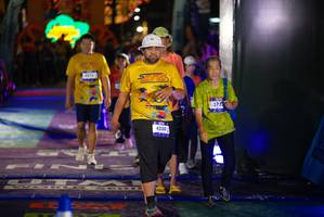 BIB: 4250, 3733
                            <button type="button" onclick="openModal(26269801)" class="btn btn-primary btn-sm float-right btn-popup" data-toggle="modal" data-target=".modal-high-quality">
                        <i class="fas fa-shopping-cart"></i> Add to Cart
                    </button>
                                            <button type="button" onclick="isThisMe(26269801, true)" class="btn btn-success btn-sm float-right btn-popup btn-isme hidden" data-toggle="tooltip" data-placement="bottom" title="นี่คือรูปของคุณใช่ไหม คลิกที่นี่เพื่อเอาเข้าอัลบั้ม">
                        <i class="fas fa-plus"></i> Add to album
                    </button>
                    <button type="button" onclick="isThisMe(26269801, false)" class="btn btn-warning btn-sm float-right btn-popup btn-isnotme hidden">
                        <i class="fas fa-ban"></i> Remove from album
                    </button>