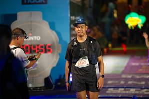 BIB: 0988, 5427
                            <button type="button" onclick="openModal(26269504)" class="btn btn-primary btn-sm float-right btn-popup" data-toggle="modal" data-target=".modal-high-quality">
                        <i class="fas fa-shopping-cart"></i> Add to Cart
                    </button>
                                            <button type="button" onclick="isThisMe(26269504, true)" class="btn btn-success btn-sm float-right btn-popup btn-isme hidden" data-toggle="tooltip" data-placement="bottom" title="นี่คือรูปของคุณใช่ไหม คลิกที่นี่เพื่อเอาเข้าอัลบั้ม">
                        <i class="fas fa-plus"></i> Add to album
                    </button>
                    <button type="button" onclick="isThisMe(26269504, false)" class="btn btn-warning btn-sm float-right btn-popup btn-isnotme hidden">
                        <i class="fas fa-ban"></i> Remove from album
                    </button>