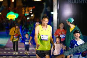 BIB: 4265
                            <button type="button" onclick="openModal(26269896)" class="btn btn-primary btn-sm float-right btn-popup" data-toggle="modal" data-target=".modal-high-quality">
                        <i class="fas fa-shopping-cart"></i> Add to Cart
                    </button>
                                            <button type="button" onclick="isThisMe(26269896, true)" class="btn btn-success btn-sm float-right btn-popup btn-isme hidden" data-toggle="tooltip" data-placement="bottom" title="นี่คือรูปของคุณใช่ไหม คลิกที่นี่เพื่อเอาเข้าอัลบั้ม">
                        <i class="fas fa-plus"></i> Add to album
                    </button>
                    <button type="button" onclick="isThisMe(26269896, false)" class="btn btn-warning btn-sm float-right btn-popup btn-isnotme hidden">
                        <i class="fas fa-ban"></i> Remove from album
                    </button>