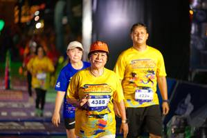 BIB: 4388, 4224
                            <button type="button" onclick="openModal(26268968)" class="btn btn-primary btn-sm float-right btn-popup" data-toggle="modal" data-target=".modal-high-quality">
                        <i class="fas fa-shopping-cart"></i> Add to Cart
                    </button>
                                            <button type="button" onclick="isThisMe(26268968, true)" class="btn btn-success btn-sm float-right btn-popup btn-isme hidden" data-toggle="tooltip" data-placement="bottom" title="นี่คือรูปของคุณใช่ไหม คลิกที่นี่เพื่อเอาเข้าอัลบั้ม">
                        <i class="fas fa-plus"></i> Add to album
                    </button>
                    <button type="button" onclick="isThisMe(26268968, false)" class="btn btn-warning btn-sm float-right btn-popup btn-isnotme hidden">
                        <i class="fas fa-ban"></i> Remove from album
                    </button>