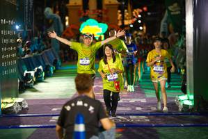 BIB: 3931, 3976, 3313
                            <button type="button" onclick="openModal(26268454)" class="btn btn-primary btn-sm float-right btn-popup" data-toggle="modal" data-target=".modal-high-quality">
                        <i class="fas fa-shopping-cart"></i> Add to Cart
                    </button>
                                            <button type="button" onclick="isThisMe(26268454, true)" class="btn btn-success btn-sm float-right btn-popup btn-isme hidden" data-toggle="tooltip" data-placement="bottom" title="นี่คือรูปของคุณใช่ไหม คลิกที่นี่เพื่อเอาเข้าอัลบั้ม">
                        <i class="fas fa-plus"></i> Add to album
                    </button>
                    <button type="button" onclick="isThisMe(26268454, false)" class="btn btn-warning btn-sm float-right btn-popup btn-isnotme hidden">
                        <i class="fas fa-ban"></i> Remove from album
                    </button>