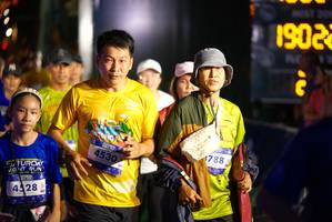 BIB: 4528, 4530, 788, 19028
                            <button type="button" onclick="openModal(26269208)" class="btn btn-primary btn-sm float-right btn-popup" data-toggle="modal" data-target=".modal-high-quality">
                        <i class="fas fa-shopping-cart"></i> Add to Cart
                    </button>
                                            <button type="button" onclick="isThisMe(26269208, true)" class="btn btn-success btn-sm float-right btn-popup btn-isme hidden" data-toggle="tooltip" data-placement="bottom" title="นี่คือรูปของคุณใช่ไหม คลิกที่นี่เพื่อเอาเข้าอัลบั้ม">
                        <i class="fas fa-plus"></i> Add to album
                    </button>
                    <button type="button" onclick="isThisMe(26269208, false)" class="btn btn-warning btn-sm float-right btn-popup btn-isnotme hidden">
                        <i class="fas fa-ban"></i> Remove from album
                    </button>