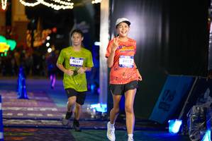 BIB: 4402, 4027
                            <button type="button" onclick="openModal(26267433)" class="btn btn-primary btn-sm float-right btn-popup" data-toggle="modal" data-target=".modal-high-quality">
                        <i class="fas fa-shopping-cart"></i> Add to Cart
                    </button>
                                            <button type="button" onclick="isThisMe(26267433, true)" class="btn btn-success btn-sm float-right btn-popup btn-isme hidden" data-toggle="tooltip" data-placement="bottom" title="นี่คือรูปของคุณใช่ไหม คลิกที่นี่เพื่อเอาเข้าอัลบั้ม">
                        <i class="fas fa-plus"></i> Add to album
                    </button>
                    <button type="button" onclick="isThisMe(26267433, false)" class="btn btn-warning btn-sm float-right btn-popup btn-isnotme hidden">
                        <i class="fas fa-ban"></i> Remove from album
                    </button>