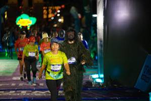 BIB: 3227, 3966
                            <button type="button" onclick="openModal(26269712)" class="btn btn-primary btn-sm float-right btn-popup" data-toggle="modal" data-target=".modal-high-quality">
                        <i class="fas fa-shopping-cart"></i> Add to Cart
                    </button>
                                            <button type="button" onclick="isThisMe(26269712, true)" class="btn btn-success btn-sm float-right btn-popup btn-isme hidden" data-toggle="tooltip" data-placement="bottom" title="นี่คือรูปของคุณใช่ไหม คลิกที่นี่เพื่อเอาเข้าอัลบั้ม">
                        <i class="fas fa-plus"></i> Add to album
                    </button>
                    <button type="button" onclick="isThisMe(26269712, false)" class="btn btn-warning btn-sm float-right btn-popup btn-isnotme hidden">
                        <i class="fas fa-ban"></i> Remove from album
                    </button>