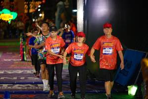 BIB: 3865, 4085, 3864
                            <button type="button" onclick="openModal(26269940)" class="btn btn-primary btn-sm float-right btn-popup" data-toggle="modal" data-target=".modal-high-quality">
                        <i class="fas fa-shopping-cart"></i> Add to Cart
                    </button>
                                            <button type="button" onclick="isThisMe(26269940, true)" class="btn btn-success btn-sm float-right btn-popup btn-isme hidden" data-toggle="tooltip" data-placement="bottom" title="นี่คือรูปของคุณใช่ไหม คลิกที่นี่เพื่อเอาเข้าอัลบั้ม">
                        <i class="fas fa-plus"></i> Add to album
                    </button>
                    <button type="button" onclick="isThisMe(26269940, false)" class="btn btn-warning btn-sm float-right btn-popup btn-isnotme hidden">
                        <i class="fas fa-ban"></i> Remove from album
                    </button>