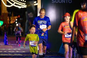 BIB: 3804, 3172
                            <button type="button" onclick="openModal(26266928)" class="btn btn-primary btn-sm float-right btn-popup" data-toggle="modal" data-target=".modal-high-quality">
                        <i class="fas fa-shopping-cart"></i> Add to Cart
                    </button>
                                            <button type="button" onclick="isThisMe(26266928, true)" class="btn btn-success btn-sm float-right btn-popup btn-isme hidden" data-toggle="tooltip" data-placement="bottom" title="นี่คือรูปของคุณใช่ไหม คลิกที่นี่เพื่อเอาเข้าอัลบั้ม">
                        <i class="fas fa-plus"></i> Add to album
                    </button>
                    <button type="button" onclick="isThisMe(26266928, false)" class="btn btn-warning btn-sm float-right btn-popup btn-isnotme hidden">
                        <i class="fas fa-ban"></i> Remove from album
                    </button>