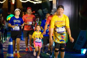 BIB: 3088, 3064, 4135
                            <button type="button" onclick="openModal(26268016)" class="btn btn-primary btn-sm float-right btn-popup" data-toggle="modal" data-target=".modal-high-quality">
                        <i class="fas fa-shopping-cart"></i> Add to Cart
                    </button>
                                            <button type="button" onclick="isThisMe(26268016, true)" class="btn btn-success btn-sm float-right btn-popup btn-isme hidden" data-toggle="tooltip" data-placement="bottom" title="นี่คือรูปของคุณใช่ไหม คลิกที่นี่เพื่อเอาเข้าอัลบั้ม">
                        <i class="fas fa-plus"></i> Add to album
                    </button>
                    <button type="button" onclick="isThisMe(26268016, false)" class="btn btn-warning btn-sm float-right btn-popup btn-isnotme hidden">
                        <i class="fas fa-ban"></i> Remove from album
                    </button>