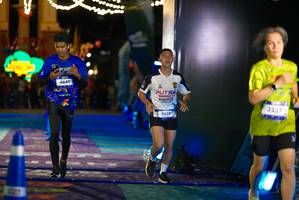 BIB: 4649, 3610, 3237
                            <button type="button" onclick="openModal(26267090)" class="btn btn-primary btn-sm float-right btn-popup" data-toggle="modal" data-target=".modal-high-quality">
                        <i class="fas fa-shopping-cart"></i> Add to Cart
                    </button>
                                            <button type="button" onclick="isThisMe(26267090, true)" class="btn btn-success btn-sm float-right btn-popup btn-isme hidden" data-toggle="tooltip" data-placement="bottom" title="นี่คือรูปของคุณใช่ไหม คลิกที่นี่เพื่อเอาเข้าอัลบั้ม">
                        <i class="fas fa-plus"></i> Add to album
                    </button>
                    <button type="button" onclick="isThisMe(26267090, false)" class="btn btn-warning btn-sm float-right btn-popup btn-isnotme hidden">
                        <i class="fas fa-ban"></i> Remove from album
                    </button>