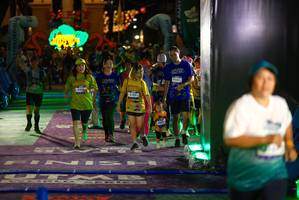 BIB: 2103, 037, 4143
                            <button type="button" onclick="openModal(26269290)" class="btn btn-primary btn-sm float-right btn-popup" data-toggle="modal" data-target=".modal-high-quality">
                        <i class="fas fa-shopping-cart"></i> Add to Cart
                    </button>
                                            <button type="button" onclick="isThisMe(26269290, true)" class="btn btn-success btn-sm float-right btn-popup btn-isme hidden" data-toggle="tooltip" data-placement="bottom" title="นี่คือรูปของคุณใช่ไหม คลิกที่นี่เพื่อเอาเข้าอัลบั้ม">
                        <i class="fas fa-plus"></i> Add to album
                    </button>
                    <button type="button" onclick="isThisMe(26269290, false)" class="btn btn-warning btn-sm float-right btn-popup btn-isnotme hidden">
                        <i class="fas fa-ban"></i> Remove from album
                    </button>