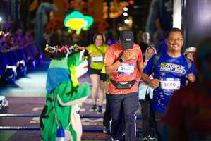 BIB: 3953, 3800
                            <button type="button" onclick="openModal(26268740)" class="btn btn-primary btn-sm float-right btn-popup" data-toggle="modal" data-target=".modal-high-quality">
                        <i class="fas fa-shopping-cart"></i> Add to Cart
                    </button>
                                            <button type="button" onclick="isThisMe(26268740, true)" class="btn btn-success btn-sm float-right btn-popup btn-isme hidden" data-toggle="tooltip" data-placement="bottom" title="นี่คือรูปของคุณใช่ไหม คลิกที่นี่เพื่อเอาเข้าอัลบั้ม">
                        <i class="fas fa-plus"></i> Add to album
                    </button>
                    <button type="button" onclick="isThisMe(26268740, false)" class="btn btn-warning btn-sm float-right btn-popup btn-isnotme hidden">
                        <i class="fas fa-ban"></i> Remove from album
                    </button>