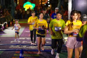 BIB: 764, 3940
                            <button type="button" onclick="openModal(26268827)" class="btn btn-primary btn-sm float-right btn-popup" data-toggle="modal" data-target=".modal-high-quality">
                        <i class="fas fa-shopping-cart"></i> Add to Cart
                    </button>
                                            <button type="button" onclick="isThisMe(26268827, true)" class="btn btn-success btn-sm float-right btn-popup btn-isme hidden" data-toggle="tooltip" data-placement="bottom" title="นี่คือรูปของคุณใช่ไหม คลิกที่นี่เพื่อเอาเข้าอัลบั้ม">
                        <i class="fas fa-plus"></i> Add to album
                    </button>
                    <button type="button" onclick="isThisMe(26268827, false)" class="btn btn-warning btn-sm float-right btn-popup btn-isnotme hidden">
                        <i class="fas fa-ban"></i> Remove from album
                    </button>