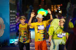 BIB: 4154, 4226, 727
                            <button type="button" onclick="openModal(26269484)" class="btn btn-primary btn-sm float-right btn-popup" data-toggle="modal" data-target=".modal-high-quality">
                        <i class="fas fa-shopping-cart"></i> Add to Cart
                    </button>
                                            <button type="button" onclick="isThisMe(26269484, true)" class="btn btn-success btn-sm float-right btn-popup btn-isme hidden" data-toggle="tooltip" data-placement="bottom" title="นี่คือรูปของคุณใช่ไหม คลิกที่นี่เพื่อเอาเข้าอัลบั้ม">
                        <i class="fas fa-plus"></i> Add to album
                    </button>
                    <button type="button" onclick="isThisMe(26269484, false)" class="btn btn-warning btn-sm float-right btn-popup btn-isnotme hidden">
                        <i class="fas fa-ban"></i> Remove from album
                    </button>