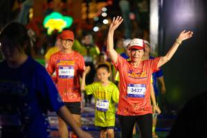 BIB: 36831, 035, 3427
                            <button type="button" onclick="openModal(26269350)" class="btn btn-primary btn-sm float-right btn-popup" data-toggle="modal" data-target=".modal-high-quality">
                        <i class="fas fa-shopping-cart"></i> Add to Cart
                    </button>
                                            <button type="button" onclick="isThisMe(26269350, true)" class="btn btn-success btn-sm float-right btn-popup btn-isme hidden" data-toggle="tooltip" data-placement="bottom" title="นี่คือรูปของคุณใช่ไหม คลิกที่นี่เพื่อเอาเข้าอัลบั้ม">
                        <i class="fas fa-plus"></i> Add to album
                    </button>
                    <button type="button" onclick="isThisMe(26269350, false)" class="btn btn-warning btn-sm float-right btn-popup btn-isnotme hidden">
                        <i class="fas fa-ban"></i> Remove from album
                    </button>