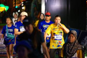 BIB: 445, 4612
                            <button type="button" onclick="openModal(26268869)" class="btn btn-primary btn-sm float-right btn-popup" data-toggle="modal" data-target=".modal-high-quality">
                        <i class="fas fa-shopping-cart"></i> Add to Cart
                    </button>
                                            <button type="button" onclick="isThisMe(26268869, true)" class="btn btn-success btn-sm float-right btn-popup btn-isme hidden" data-toggle="tooltip" data-placement="bottom" title="นี่คือรูปของคุณใช่ไหม คลิกที่นี่เพื่อเอาเข้าอัลบั้ม">
                        <i class="fas fa-plus"></i> Add to album
                    </button>
                    <button type="button" onclick="isThisMe(26268869, false)" class="btn btn-warning btn-sm float-right btn-popup btn-isnotme hidden">
                        <i class="fas fa-ban"></i> Remove from album
                    </button>