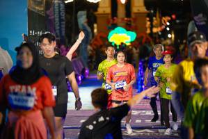 BIB: 4700
                            <button type="button" onclick="openModal(26268361)" class="btn btn-primary btn-sm float-right btn-popup" data-toggle="modal" data-target=".modal-high-quality">
                        <i class="fas fa-shopping-cart"></i> Add to Cart
                    </button>
                                            <button type="button" onclick="isThisMe(26268361, true)" class="btn btn-success btn-sm float-right btn-popup btn-isme hidden" data-toggle="tooltip" data-placement="bottom" title="นี่คือรูปของคุณใช่ไหม คลิกที่นี่เพื่อเอาเข้าอัลบั้ม">
                        <i class="fas fa-plus"></i> Add to album
                    </button>
                    <button type="button" onclick="isThisMe(26268361, false)" class="btn btn-warning btn-sm float-right btn-popup btn-isnotme hidden">
                        <i class="fas fa-ban"></i> Remove from album
                    </button>