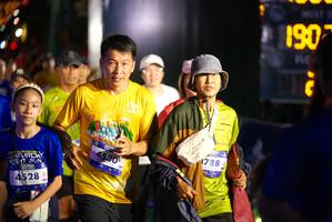 BIB: 4528, 788, 4530, 190
                            <button type="button" onclick="openModal(26269207)" class="btn btn-primary btn-sm float-right btn-popup" data-toggle="modal" data-target=".modal-high-quality">
                        <i class="fas fa-shopping-cart"></i> Add to Cart
                    </button>
                                            <button type="button" onclick="isThisMe(26269207, true)" class="btn btn-success btn-sm float-right btn-popup btn-isme hidden" data-toggle="tooltip" data-placement="bottom" title="นี่คือรูปของคุณใช่ไหม คลิกที่นี่เพื่อเอาเข้าอัลบั้ม">
                        <i class="fas fa-plus"></i> Add to album
                    </button>
                    <button type="button" onclick="isThisMe(26269207, false)" class="btn btn-warning btn-sm float-right btn-popup btn-isnotme hidden">
                        <i class="fas fa-ban"></i> Remove from album
                    </button>