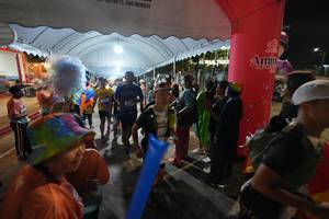 BIB: 173, 9636283
                            <button type="button" onclick="openModal(26257882)" class="btn btn-primary btn-sm float-right btn-popup" data-toggle="modal" data-target=".modal-high-quality">
                        <i class="fas fa-shopping-cart"></i> Add to Cart
                    </button>
                                            <button type="button" onclick="isThisMe(26257882, true)" class="btn btn-success btn-sm float-right btn-popup btn-isme hidden" data-toggle="tooltip" data-placement="bottom" title="นี่คือรูปของคุณใช่ไหม คลิกที่นี่เพื่อเอาเข้าอัลบั้ม">
                        <i class="fas fa-plus"></i> Add to album
                    </button>
                    <button type="button" onclick="isThisMe(26257882, false)" class="btn btn-warning btn-sm float-right btn-popup btn-isnotme hidden">
                        <i class="fas fa-ban"></i> Remove from album
                    </button>