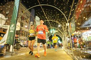 BIB: 4035, 3710
                            <button type="button" onclick="openModal(26259303)" class="btn btn-primary btn-sm float-right btn-popup" data-toggle="modal" data-target=".modal-high-quality">
                        <i class="fas fa-shopping-cart"></i> Add to Cart
                    </button>
                                            <button type="button" onclick="isThisMe(26259303, true)" class="btn btn-success btn-sm float-right btn-popup btn-isme hidden" data-toggle="tooltip" data-placement="bottom" title="นี่คือรูปของคุณใช่ไหม คลิกที่นี่เพื่อเอาเข้าอัลบั้ม">
                        <i class="fas fa-plus"></i> Add to album
                    </button>
                    <button type="button" onclick="isThisMe(26259303, false)" class="btn btn-warning btn-sm float-right btn-popup btn-isnotme hidden">
                        <i class="fas fa-ban"></i> Remove from album
                    </button>