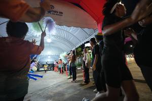 BIB: 9636283
                            <button type="button" onclick="openModal(26257746)" class="btn btn-primary btn-sm float-right btn-popup" data-toggle="modal" data-target=".modal-high-quality">
                        <i class="fas fa-shopping-cart"></i> Add to Cart
                    </button>
                                            <button type="button" onclick="isThisMe(26257746, true)" class="btn btn-success btn-sm float-right btn-popup btn-isme hidden" data-toggle="tooltip" data-placement="bottom" title="นี่คือรูปของคุณใช่ไหม คลิกที่นี่เพื่อเอาเข้าอัลบั้ม">
                        <i class="fas fa-plus"></i> Add to album
                    </button>
                    <button type="button" onclick="isThisMe(26257746, false)" class="btn btn-warning btn-sm float-right btn-popup btn-isnotme hidden">
                        <i class="fas fa-ban"></i> Remove from album
                    </button>