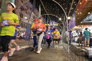 BIB: 4375, 2345
                            <button type="button" onclick="openModal(26260127)" class="btn btn-primary btn-sm float-right btn-popup" data-toggle="modal" data-target=".modal-high-quality">
                        <i class="fas fa-shopping-cart"></i> Add to Cart
                    </button>
                                            <button type="button" onclick="isThisMe(26260127, true)" class="btn btn-success btn-sm float-right btn-popup btn-isme hidden" data-toggle="tooltip" data-placement="bottom" title="นี่คือรูปของคุณใช่ไหม คลิกที่นี่เพื่อเอาเข้าอัลบั้ม">
                        <i class="fas fa-plus"></i> Add to album
                    </button>
                    <button type="button" onclick="isThisMe(26260127, false)" class="btn btn-warning btn-sm float-right btn-popup btn-isnotme hidden">
                        <i class="fas fa-ban"></i> Remove from album
                    </button>