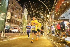 BIB: 3110
                            <button type="button" onclick="openModal(26258957)" class="btn btn-primary btn-sm float-right btn-popup" data-toggle="modal" data-target=".modal-high-quality">
                        <i class="fas fa-shopping-cart"></i> Add to Cart
                    </button>
                                            <button type="button" onclick="isThisMe(26258957, true)" class="btn btn-success btn-sm float-right btn-popup btn-isme hidden" data-toggle="tooltip" data-placement="bottom" title="นี่คือรูปของคุณใช่ไหม คลิกที่นี่เพื่อเอาเข้าอัลบั้ม">
                        <i class="fas fa-plus"></i> Add to album
                    </button>
                    <button type="button" onclick="isThisMe(26258957, false)" class="btn btn-warning btn-sm float-right btn-popup btn-isnotme hidden">
                        <i class="fas fa-ban"></i> Remove from album
                    </button>