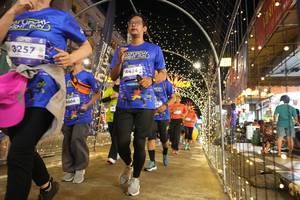 BIB: 3257, 4666, 4424
                            <button type="button" onclick="openModal(26260146)" class="btn btn-primary btn-sm float-right btn-popup" data-toggle="modal" data-target=".modal-high-quality">
                        <i class="fas fa-shopping-cart"></i> Add to Cart
                    </button>
                                            <button type="button" onclick="isThisMe(26260146, true)" class="btn btn-success btn-sm float-right btn-popup btn-isme hidden" data-toggle="tooltip" data-placement="bottom" title="นี่คือรูปของคุณใช่ไหม คลิกที่นี่เพื่อเอาเข้าอัลบั้ม">
                        <i class="fas fa-plus"></i> Add to album
                    </button>
                    <button type="button" onclick="isThisMe(26260146, false)" class="btn btn-warning btn-sm float-right btn-popup btn-isnotme hidden">
                        <i class="fas fa-ban"></i> Remove from album
                    </button>