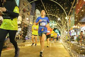 BIB: 4601
                            <button type="button" onclick="openModal(26259197)" class="btn btn-primary btn-sm float-right btn-popup" data-toggle="modal" data-target=".modal-high-quality">
                        <i class="fas fa-shopping-cart"></i> Add to Cart
                    </button>
                                            <button type="button" onclick="isThisMe(26259197, true)" class="btn btn-success btn-sm float-right btn-popup btn-isme hidden" data-toggle="tooltip" data-placement="bottom" title="นี่คือรูปของคุณใช่ไหม คลิกที่นี่เพื่อเอาเข้าอัลบั้ม">
                        <i class="fas fa-plus"></i> Add to album
                    </button>
                    <button type="button" onclick="isThisMe(26259197, false)" class="btn btn-warning btn-sm float-right btn-popup btn-isnotme hidden">
                        <i class="fas fa-ban"></i> Remove from album
                    </button>