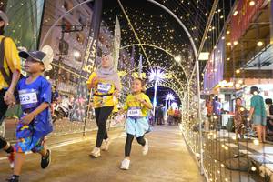 BIB: 023, 4363, 4364
                            <button type="button" onclick="openModal(26260197)" class="btn btn-primary btn-sm float-right btn-popup" data-toggle="modal" data-target=".modal-high-quality">
                        <i class="fas fa-shopping-cart"></i> Add to Cart
                    </button>
                                            <button type="button" onclick="isThisMe(26260197, true)" class="btn btn-success btn-sm float-right btn-popup btn-isme hidden" data-toggle="tooltip" data-placement="bottom" title="นี่คือรูปของคุณใช่ไหม คลิกที่นี่เพื่อเอาเข้าอัลบั้ม">
                        <i class="fas fa-plus"></i> Add to album
                    </button>
                    <button type="button" onclick="isThisMe(26260197, false)" class="btn btn-warning btn-sm float-right btn-popup btn-isnotme hidden">
                        <i class="fas fa-ban"></i> Remove from album
                    </button>