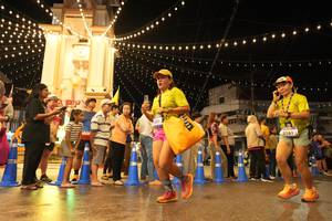 BIB: 3161
                            <button type="button" onclick="openModal(26260384)" class="btn btn-primary btn-sm float-right btn-popup" data-toggle="modal" data-target=".modal-high-quality">
                        <i class="fas fa-shopping-cart"></i> Add to Cart
                    </button>
                                            <button type="button" onclick="isThisMe(26260384, true)" class="btn btn-success btn-sm float-right btn-popup btn-isme hidden" data-toggle="tooltip" data-placement="bottom" title="นี่คือรูปของคุณใช่ไหม คลิกที่นี่เพื่อเอาเข้าอัลบั้ม">
                        <i class="fas fa-plus"></i> Add to album
                    </button>
                    <button type="button" onclick="isThisMe(26260384, false)" class="btn btn-warning btn-sm float-right btn-popup btn-isnotme hidden">
                        <i class="fas fa-ban"></i> Remove from album
                    </button>