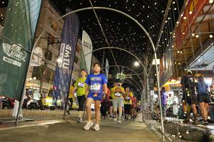 BIB: 281832, 4577
                            <button type="button" onclick="openModal(26259510)" class="btn btn-primary btn-sm float-right btn-popup" data-toggle="modal" data-target=".modal-high-quality">
                        <i class="fas fa-shopping-cart"></i> Add to Cart
                    </button>
                                            <button type="button" onclick="isThisMe(26259510, true)" class="btn btn-success btn-sm float-right btn-popup btn-isme hidden" data-toggle="tooltip" data-placement="bottom" title="นี่คือรูปของคุณใช่ไหม คลิกที่นี่เพื่อเอาเข้าอัลบั้ม">
                        <i class="fas fa-plus"></i> Add to album
                    </button>
                    <button type="button" onclick="isThisMe(26259510, false)" class="btn btn-warning btn-sm float-right btn-popup btn-isnotme hidden">
                        <i class="fas fa-ban"></i> Remove from album
                    </button>