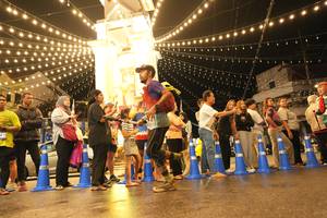 BIB: 
                            <button type="button" onclick="openModal(26260346)" class="btn btn-primary btn-sm float-right btn-popup" data-toggle="modal" data-target=".modal-high-quality">
                        <i class="fas fa-shopping-cart"></i> Add to Cart
                    </button>
                                            <button type="button" onclick="isThisMe(26260346, true)" class="btn btn-success btn-sm float-right btn-popup btn-isme hidden" data-toggle="tooltip" data-placement="bottom" title="นี่คือรูปของคุณใช่ไหม คลิกที่นี่เพื่อเอาเข้าอัลบั้ม">
                        <i class="fas fa-plus"></i> Add to album
                    </button>
                    <button type="button" onclick="isThisMe(26260346, false)" class="btn btn-warning btn-sm float-right btn-popup btn-isnotme hidden">
                        <i class="fas fa-ban"></i> Remove from album
                    </button>