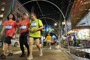 BIB: 4701, 3222, 3723
                            <button type="button" onclick="openModal(26258820)" class="btn btn-primary btn-sm float-right btn-popup" data-toggle="modal" data-target=".modal-high-quality">
                        <i class="fas fa-shopping-cart"></i> Add to Cart
                    </button>
                                            <button type="button" onclick="isThisMe(26258820, true)" class="btn btn-success btn-sm float-right btn-popup btn-isme hidden" data-toggle="tooltip" data-placement="bottom" title="นี่คือรูปของคุณใช่ไหม คลิกที่นี่เพื่อเอาเข้าอัลบั้ม">
                        <i class="fas fa-plus"></i> Add to album
                    </button>
                    <button type="button" onclick="isThisMe(26258820, false)" class="btn btn-warning btn-sm float-right btn-popup btn-isnotme hidden">
                        <i class="fas fa-ban"></i> Remove from album
                    </button>